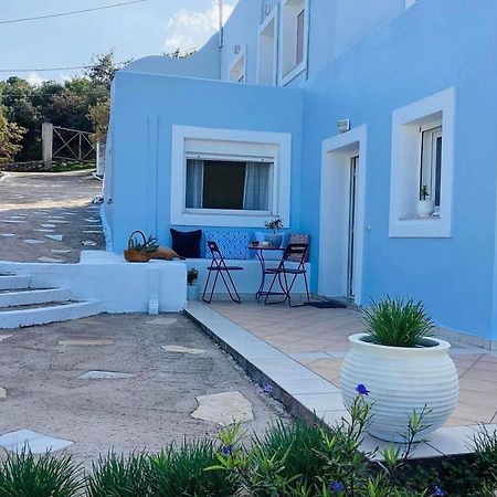 The Blue House Apartment Vromolithos Luaran gambar