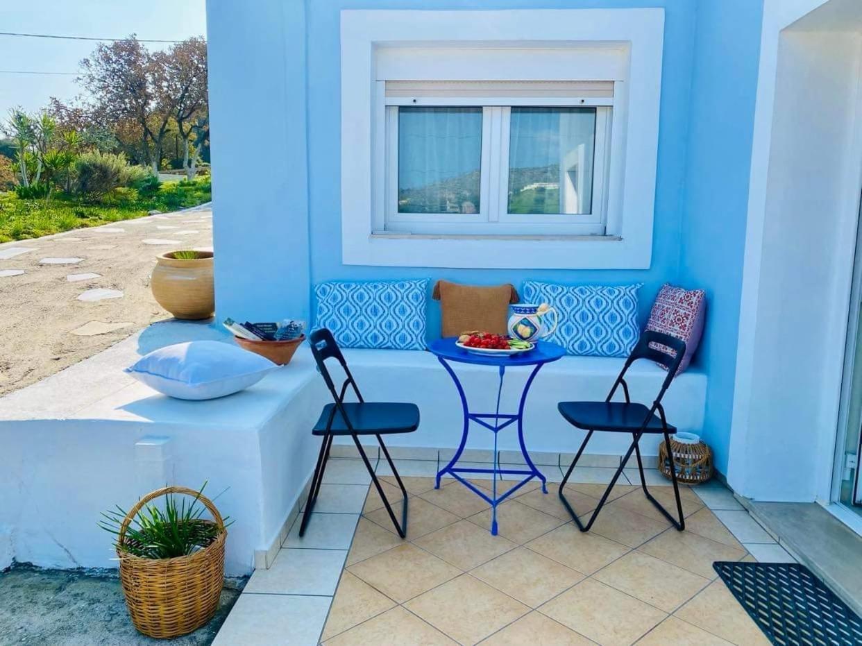The Blue House Apartment Vromolithos Luaran gambar